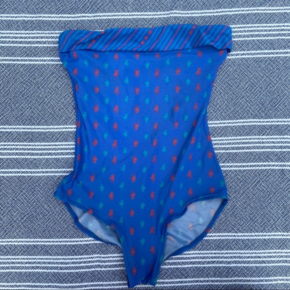 Vintage Other - Vintage blue abstract print one piece swimsuit